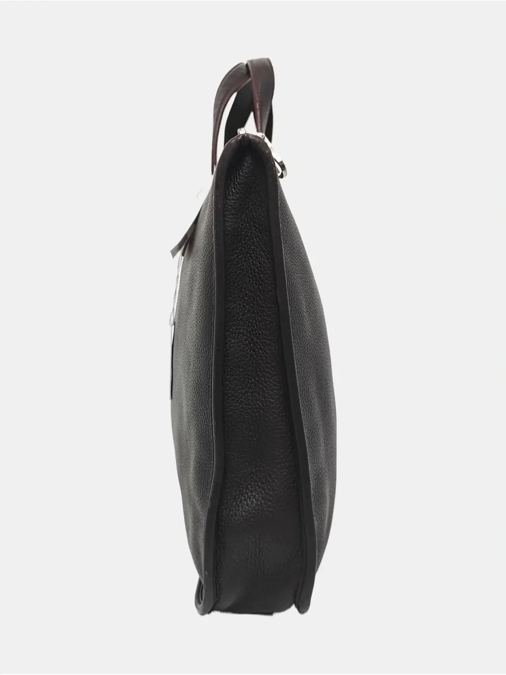 Loewe sleek pebbled